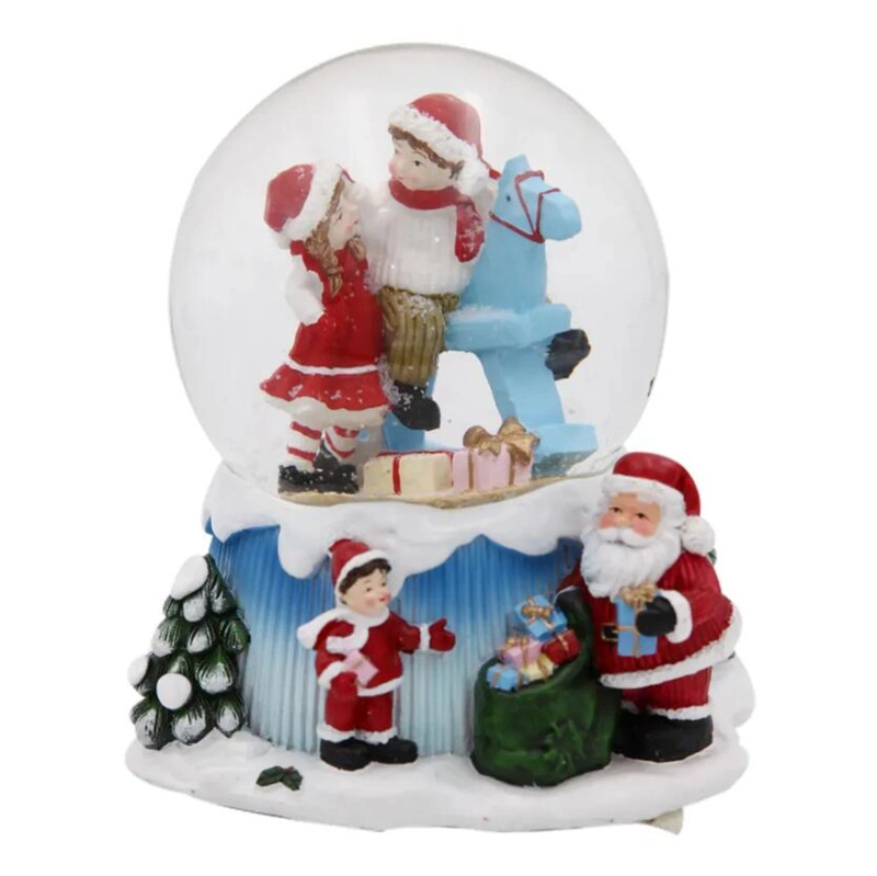 High Quality Polyresin Water Ball Christmas Glass Snow Globe